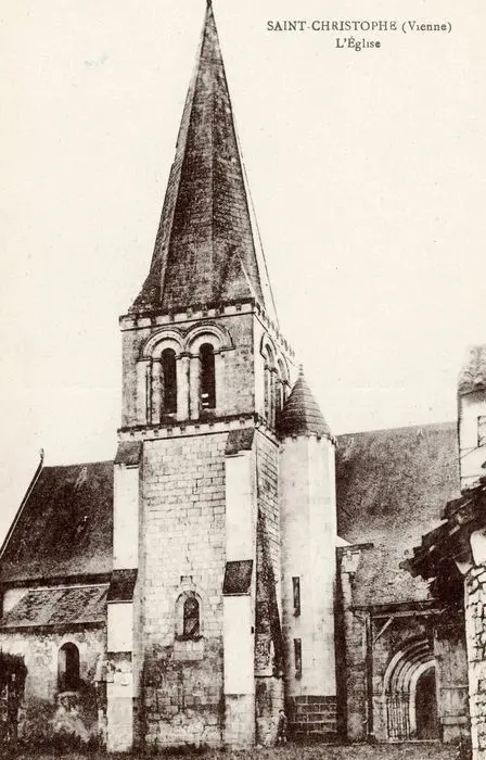 Foto de Iglesia de Saint-Christophe - POP Plateforme Ouverte du Patrimoine / Base Mérimée - © Ministère de la Culture (France), Médiathèque du patrimoine et de la photographie, tous droits réservés