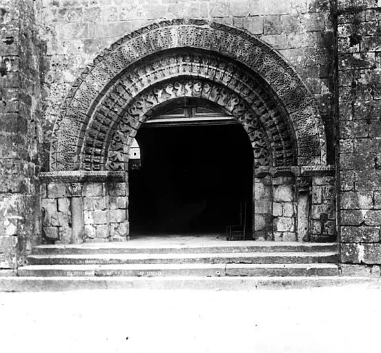 Picture of Saint-Maurice Church - POP Plateforme Ouverte du Patrimoine / Base Mérimée - © Ministère de la Culture (France), Médiathèque du patrimoine et de la photographie, diffusion RMN-GP