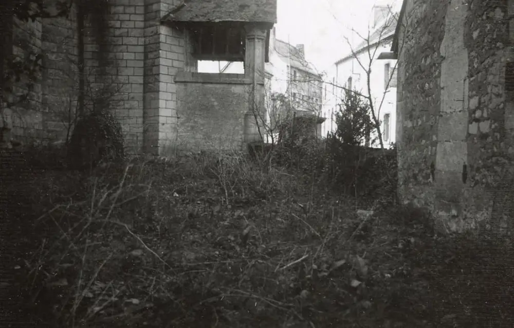 Foto di Cimitero (vecchio) - POP Plateforme Ouverte du Patrimoine / Base Mérimée - © Ministère de la Culture (France), Médiathèque du patrimoine et de la photographie, tous droits réservés