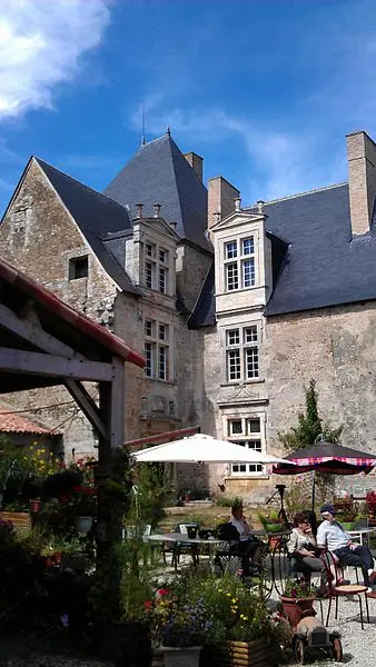 Foto de Castillo de Marconnay - Captainf1dus - © Creative Commons (https://creativecommons.org/licenses/by-sa/4.0/deed.fr)