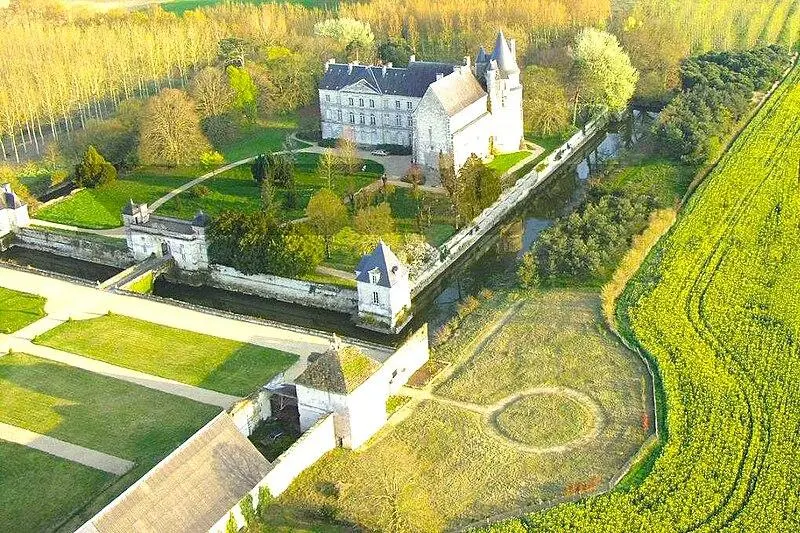 Picture of Château de Clairvaux - Pmsef - © Creative Commons (https://creativecommons.org/licenses/by-sa/4.0/deed.fr)