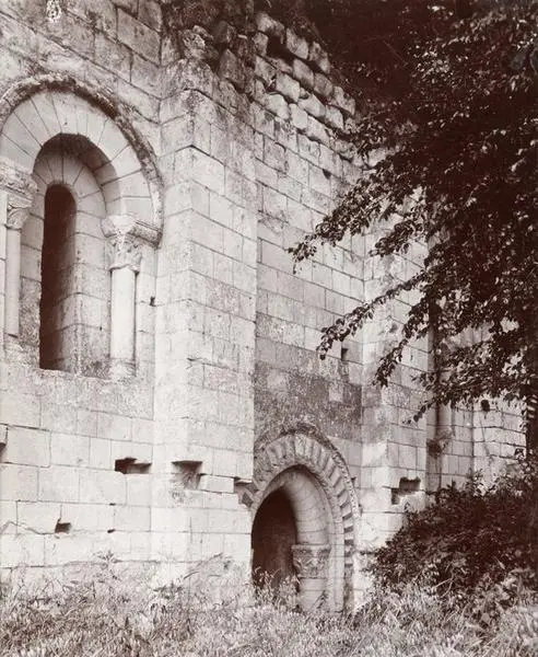 Picture of Château de Clairvaux - POP Plateforme Ouverte du Patrimoine / Base Mérimée - © Ministère de la Culture (France), Médiathèque du patrimoine et de la photographie (objets mobiliers), tous droits réservés