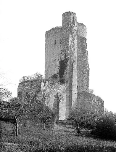 Foto de Castillo de Haut-Clairvaux - POP Plateforme Ouverte du Patrimoine / Base Mérimée - © Ministère de la Culture (France), Médiathèque du patrimoine et de la photographie, diffusion RMN-GP