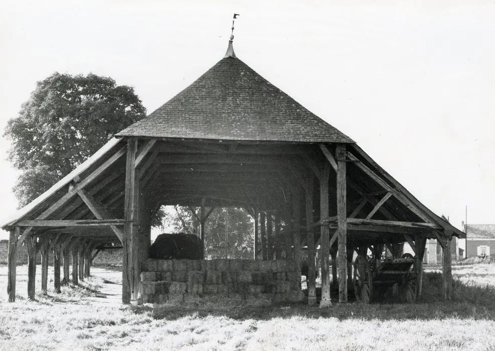 Foto von Hallen (alt) - POP Plateforme Ouverte du Patrimoine / Base Mérimée - © Ministère de la Culture (France), Médiathèque du patrimoine et de la photographie, tous droits réservés