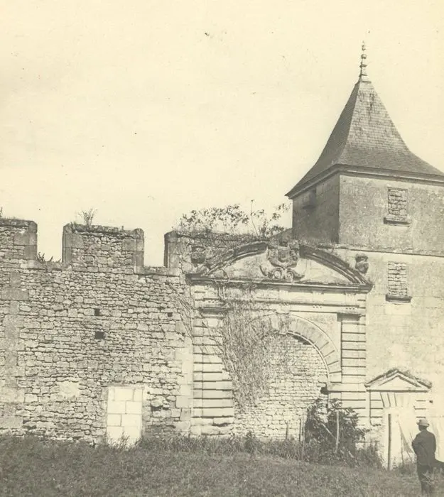 Picture of Priory (old) - POP Plateforme Ouverte du Patrimoine / Base Mérimée - © Ministère de la Culture (France), Médiathèque du patrimoine et de la photographie, tous droits réservés