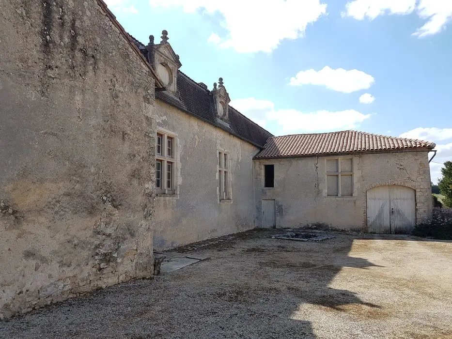 Foto di Château de Cibioux - POP Plateforme Ouverte du Patrimoine / Base Mérimée - © Ministère de la Culture (France), Direction Régionale des Affaires Culturelles de Nouvelle-Aquitaine – Tous droits réservés 