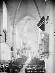 Picture of Saint-Pierre Church - POP Plateforme Ouverte du Patrimoine / Base Mérimée - © Ministère de la Culture (France), Médiathèque du patrimoine et de la photographie, diffusion RMN-GP