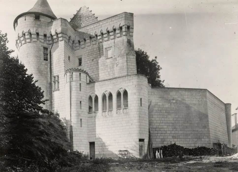 Foto de Castillo - POP Plateforme Ouverte du Patrimoine / Base Mérimée - © Ministère de la Culture (France), Médiathèque du patrimoine et de la photographie, tous droits réservés
