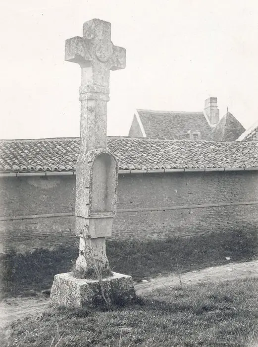 Foto von Kreuz des Grand-Guégés - POP Plateforme Ouverte du Patrimoine / Base Mérimée - © Ministère de la Culture (France), Médiathèque du patrimoine et de la photographie, tous droits réservés