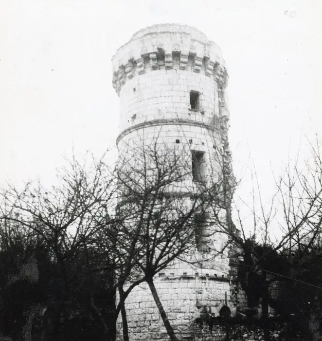 Picture of Villiers-Boivin Tour - POP Plateforme Ouverte du Patrimoine / Base Mérimée - © Ministère de la Culture (France), Médiathèque du patrimoine et de la photographie, tous droits réservés