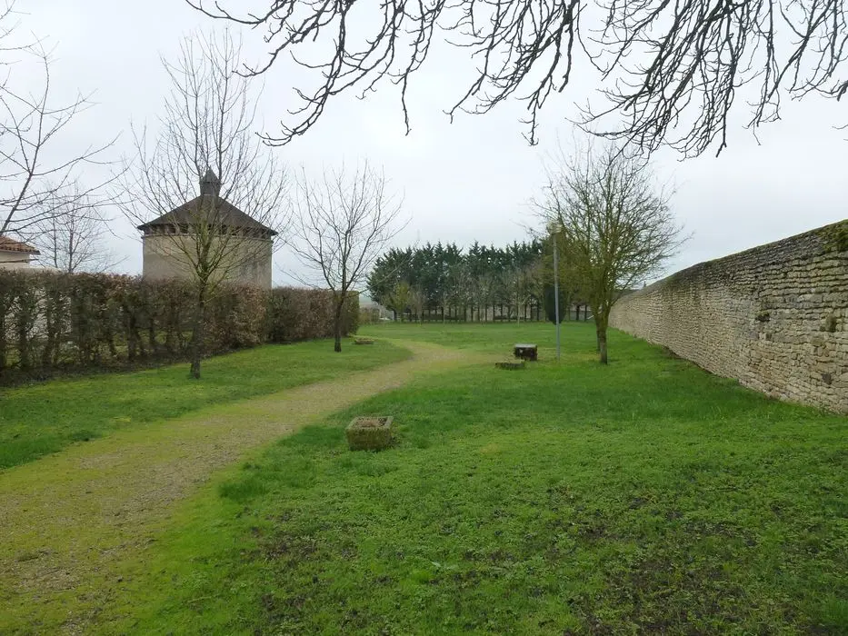 Picture of Pigeoner - POP Plateforme Ouverte du Patrimoine / Base Mérimée - © Ministère de la Culture (France), Direction Régionale des Affaires Culturelles de Nouvelle-Aquitaine – Tous droits réservés 