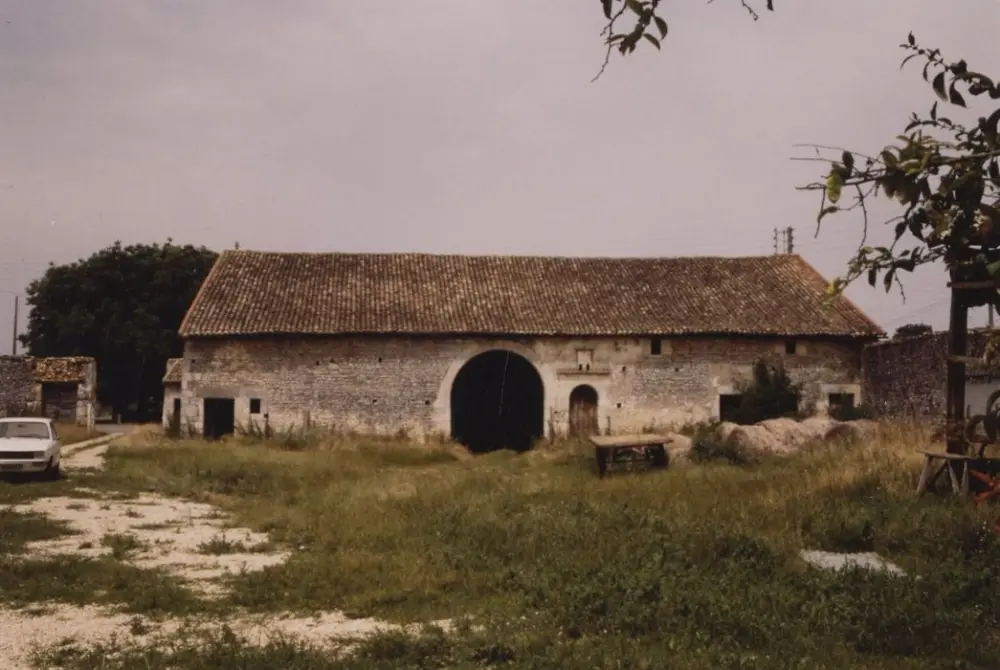 Picture of Noble house - POP Plateforme Ouverte du Patrimoine / Base Mérimée - © Ministère de la Culture (France), Médiathèque du patrimoine et de la photographie, tous droits réservés