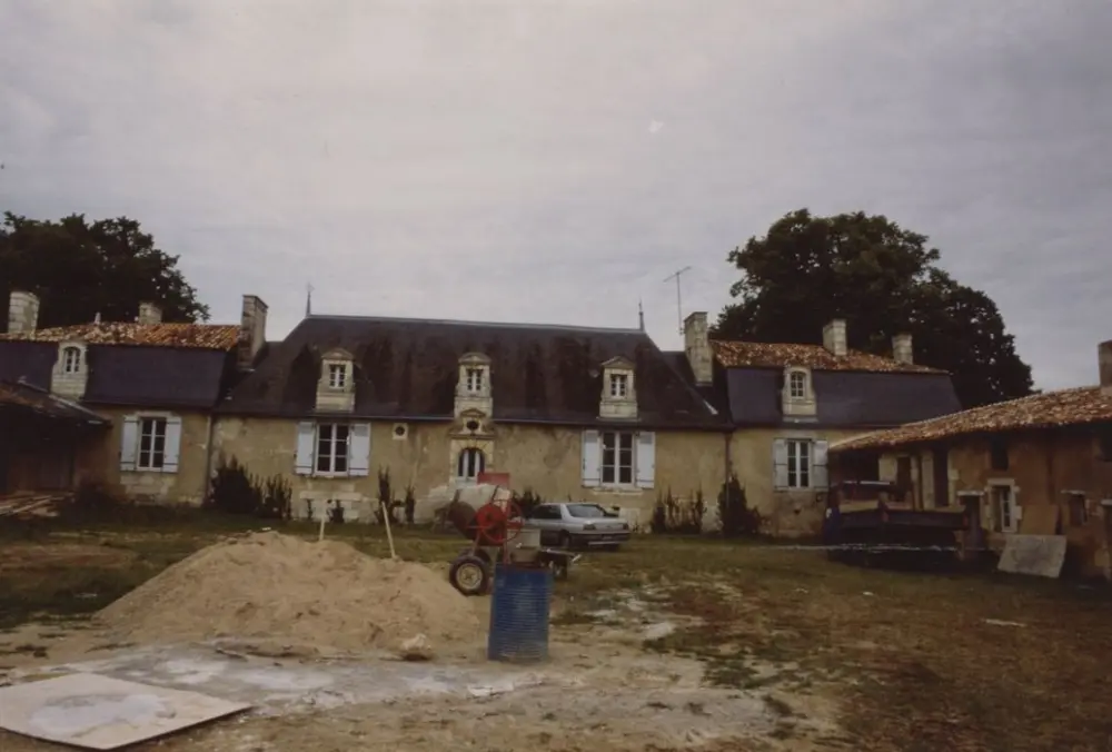 Picture of Logis de Vaumoret - POP Plateforme Ouverte du Patrimoine / Base Mérimée - © Ministère de la Culture (France), Médiathèque du patrimoine et de la photographie, tous droits réservés