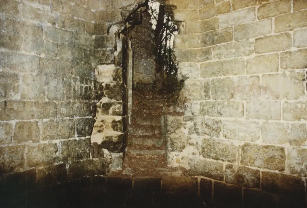 Foto von Überreste des sogenannten Guyenne -Turms - POP Plateforme Ouverte du Patrimoine / Base Mérimée - © Ministère de la Culture (France), Médiathèque du patrimoine et de la photographie, tous droits réservés