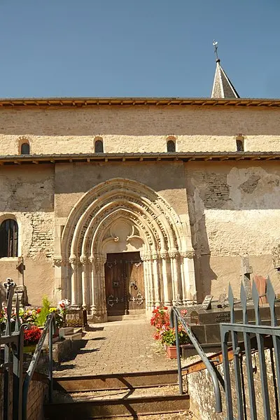 Foto di Notre-Dame e Priory Church - Jane023 - © Creative Commons (https://creativecommons.org/licenses/by-sa/4.0/deed.fr)