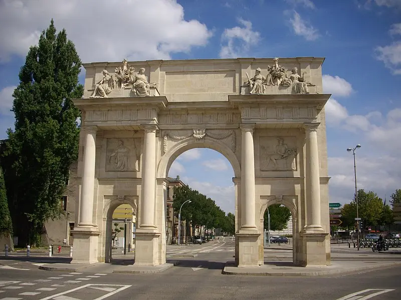 Foto von Sainte-Catherine Porte - Fab5669 - © Creative Commons (https://creativecommons.org/licenses/by-sa/4.0/deed.fr)
