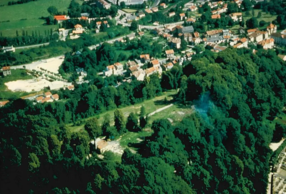 Foto von Sainte-Anne Plateau - POP Plateforme Ouverte du Patrimoine / Base Mérimée - © Ministère de la Culture (France), Direction Régionale des Affaires Culturelles du Grand Est – Tous droits réservés 