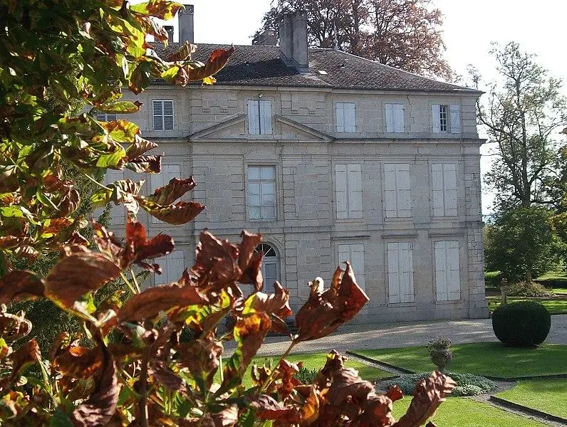 Foto von Schloss - Oursinbenjamin - © Creative Commons (https://creativecommons.org/licenses/by-sa/4.0/deed.fr)