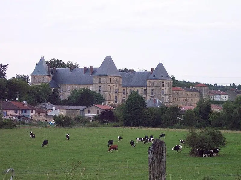 Foto von Schloss - TitTornade - © Creative Commons (https://creativecommons.org/licenses/by-sa/4.0/deed.fr)