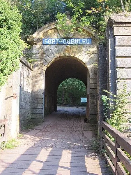 Foto von Fort de Queueu - Aimelaime - © Creative Commons (https://creativecommons.org/licenses/by-sa/4.0/deed.fr)