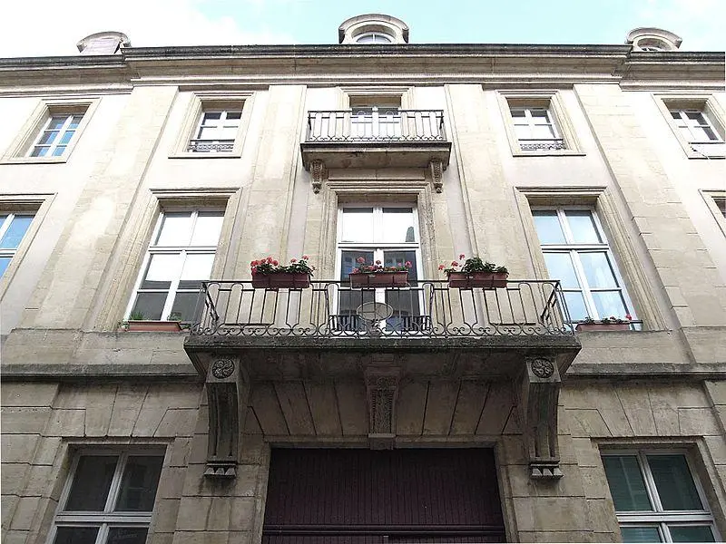 Foto de Edificios - Ga5775 - © Creative Commons (https://creativecommons.org/licenses/by-sa/4.0/deed.fr)