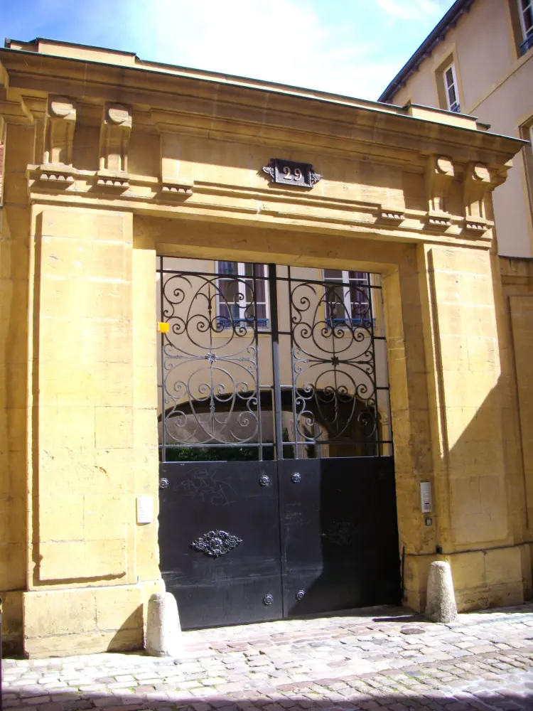 Foto von Heim - Sous licence Creative Commons (https://creativecommons.org/licenses/by-sa/4.0/deed.fr) - Par Fab5669 - © Creative Commons (https://creativecommons.org/licenses/by-sa/4.0/deed.fr)