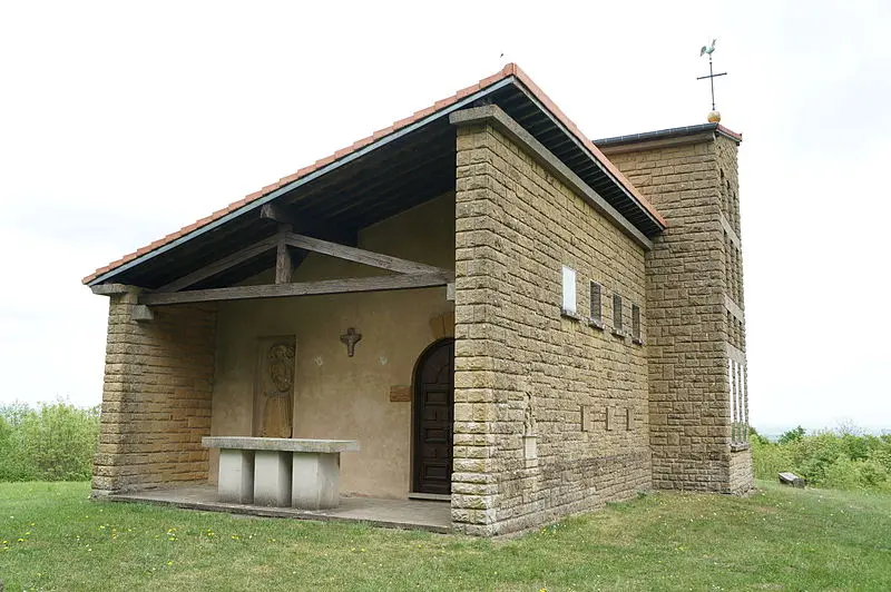 Foto von Hackenberg Chapel - Jb57950 - © Creative Commons (https://creativecommons.org/licenses/by-sa/4.0/deed.fr)