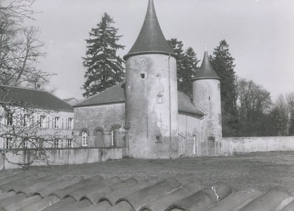 Foto de Castillo - POP Plateforme Ouverte du Patrimoine / Base Mérimée - © Ministère de la Culture (France), Médiathèque du patrimoine et de la photographie, tous droits réservés