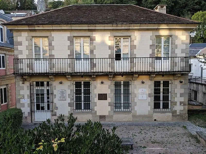 Photo de Maison dite Pavillon des Princes - Grandmou - © Creative Commons (https://creativecommons.org/licenses/by-sa/4.0/deed.fr)