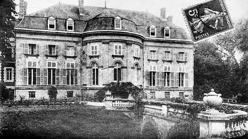 Foto von Schloss (Old Country House der Saint-Aubert-de-Cambrai Abbey) - Auteur anonyme ; éditeur inidentifiable - © Creative Commons (https://creativecommons.org/licenses/by-sa/4.0/deed.fr)