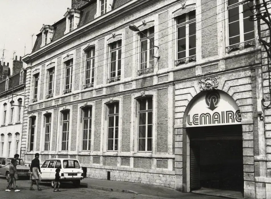Foto de Edificio - POP Plateforme Ouverte du Patrimoine / Base Mérimée - © Ministère de la Culture (France), Médiathèque du patrimoine et de la photographie, tous droits réservés