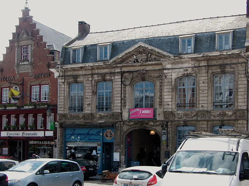 Foto von Gebäude - PIERRE ANDRE LECLERCQ - © Creative Commons (https://creativecommons.org/licenses/by-sa/4.0/deed.fr)