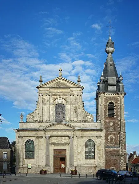 Foto von Heiliger Kirche - Velvet - © Creative Commons (https://creativecommons.org/licenses/by-sa/4.0/deed.fr)