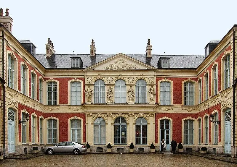 Foto de Aoust Hotel - Velvet - © Creative Commons (https://creativecommons.org/licenses/by-sa/4.0/deed.fr)