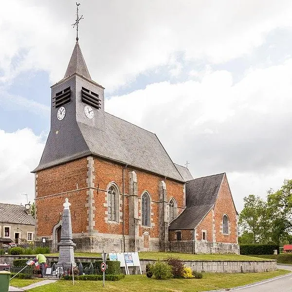 Foto von Saint-Ursmar Church - Raimond Spekking Descriptionphotographe, wikimédie - © Creative Commons (https://creativecommons.org/licenses/by-sa/4.0/deed.fr)