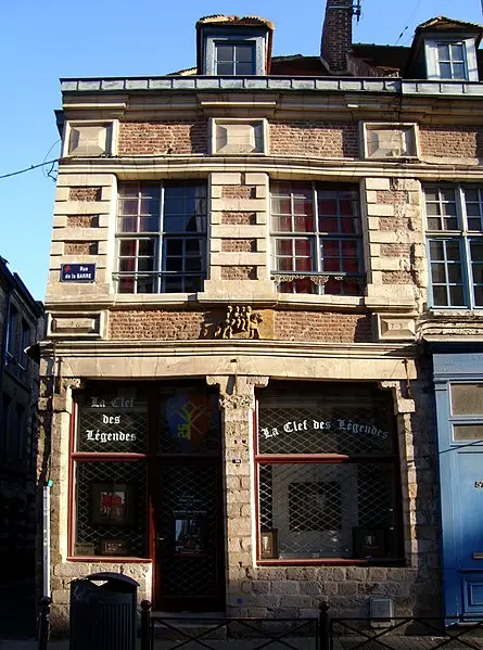 Foto de Edificio - Velvet - © Creative Commons (https://creativecommons.org/licenses/by-sa/4.0/deed.fr)