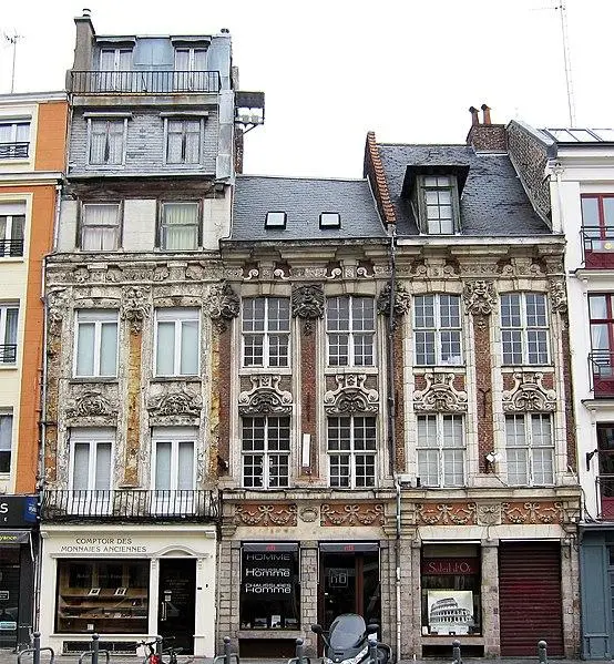 Foto de Edificios - Velvet - © Creative Commons (https://creativecommons.org/licenses/by-sa/4.0/deed.fr)