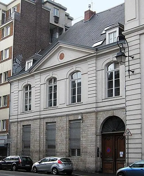 Foto von Gebäude - Velvet - © Creative Commons (https://creativecommons.org/licenses/by-sa/4.0/deed.fr)