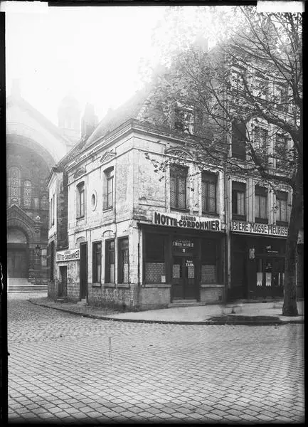 Foto de Edificio - POP Plateforme Ouverte du Patrimoine / Base Mérimée - © Ministère de la Culture (France), Médiathèque du patrimoine et de la photographie, diffusion RMN-GP