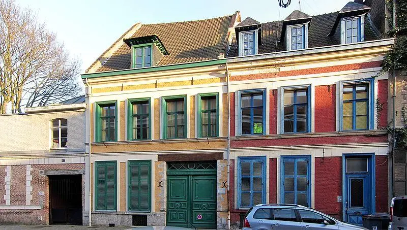 Foto de Casas - Velvet - © Creative Commons (https://creativecommons.org/licenses/by-sa/4.0/deed.fr)
