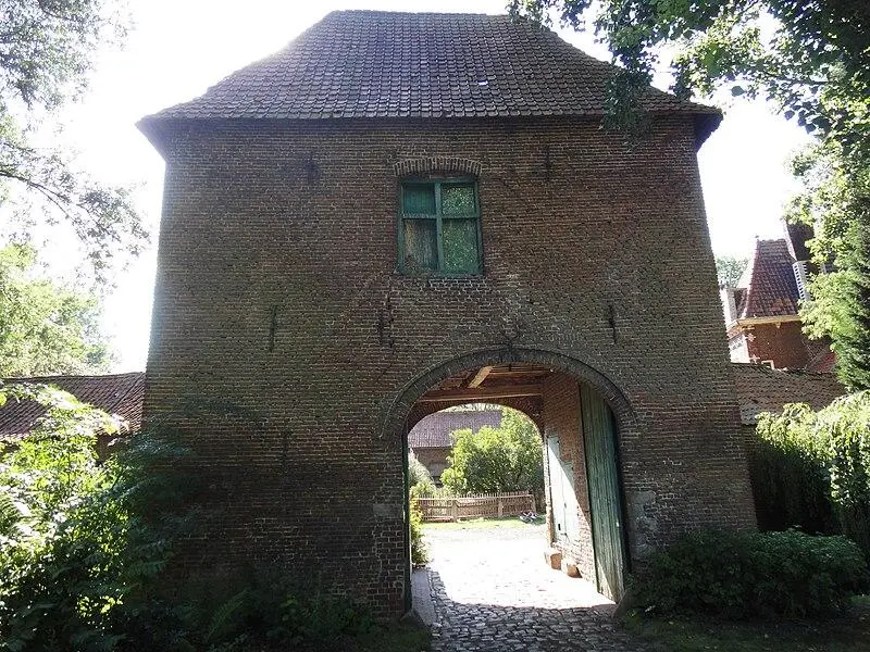 Foto von Hautevalle Farm - Leroypy - © Creative Commons (https://creativecommons.org/licenses/by-sa/4.0/deed.fr)