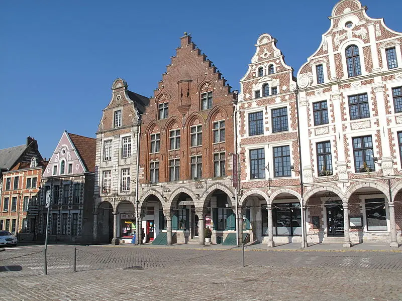 Foto von Gebäude - MarcJP46 - © Creative Commons (https://creativecommons.org/licenses/by-sa/4.0/deed.fr)