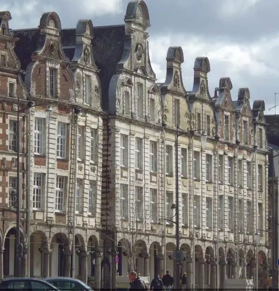 Picture of Building - Juliofsanguino - © Creative Commons (https://creativecommons.org/licenses/by-sa/4.0/deed.fr)