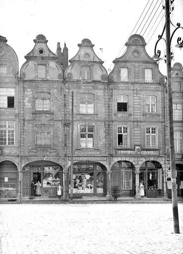 Foto di Edificio - POP Plateforme Ouverte du Patrimoine / Base Mérimée - © Ministère de la Culture (France), Médiathèque du patrimoine et de la photographie, diffusion RMN-GP