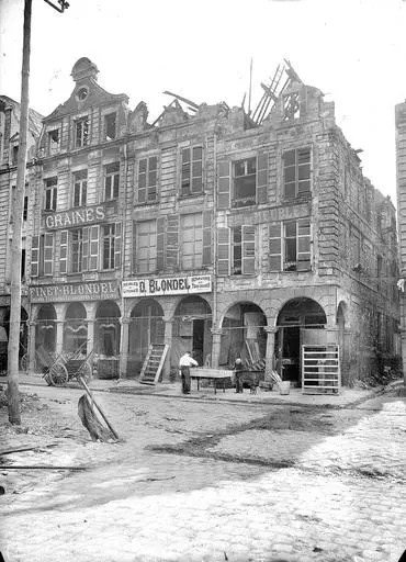 Foto de Edificio - POP Plateforme Ouverte du Patrimoine / Base Mérimée - © Ministère de la Culture (France), Médiathèque du patrimoine et de la photographie, diffusion RMN-GP
