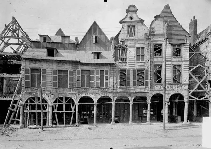 Foto de Edificio - Sous licence Creative Commons (https://creativecommons.org/licenses/by-sa/4.0/deed.fr) - Par Gzen92Bot - © Creative Commons (https://creativecommons.org/licenses/by-sa/4.0/deed.fr)