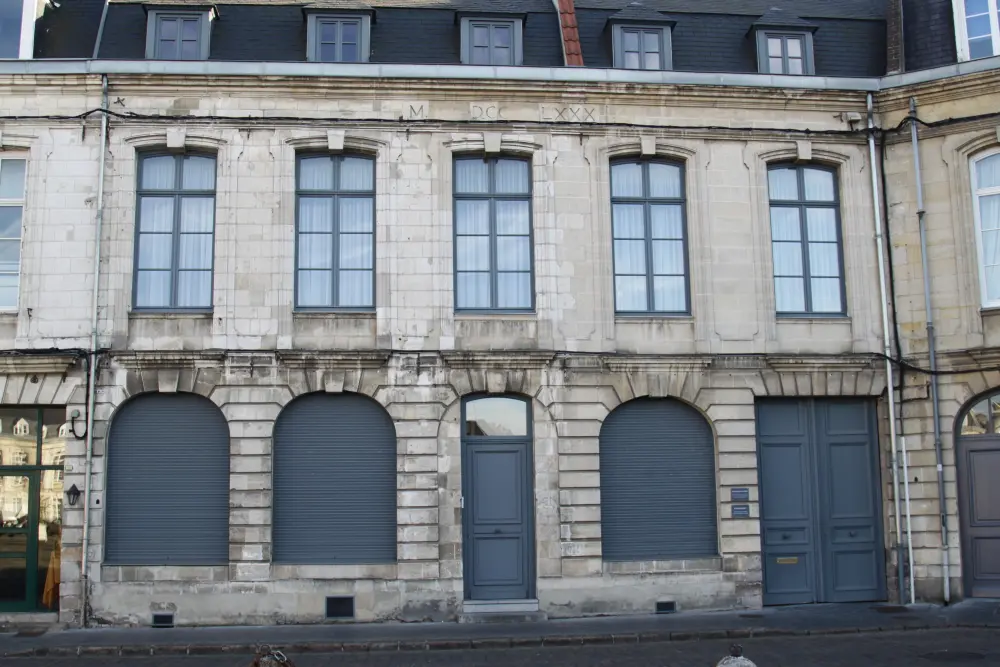 Foto von Heim - Sous licence Creative Commons (https://creativecommons.org/licenses/by-sa/4.0/deed.fr) - Par Troyeseffigy - © Creative Commons (https://creativecommons.org/licenses/by-sa/4.0/deed.fr)