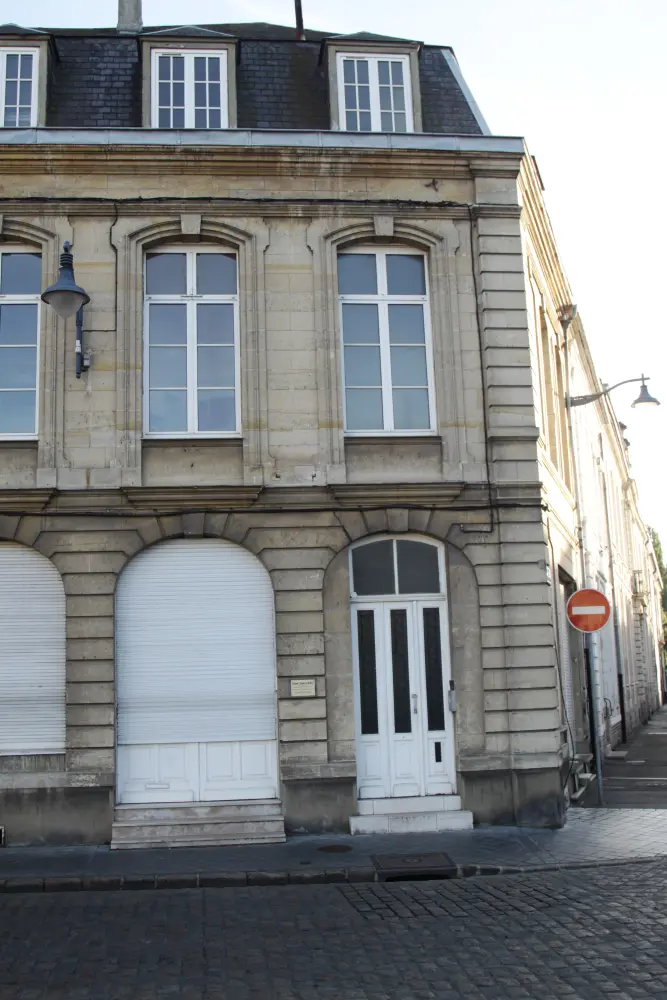 Foto de Hogar - Sous licence Creative Commons (https://creativecommons.org/licenses/by-sa/4.0/deed.fr) - Par Troyeseffigy - © Creative Commons (https://creativecommons.org/licenses/by-sa/4.0/deed.fr)