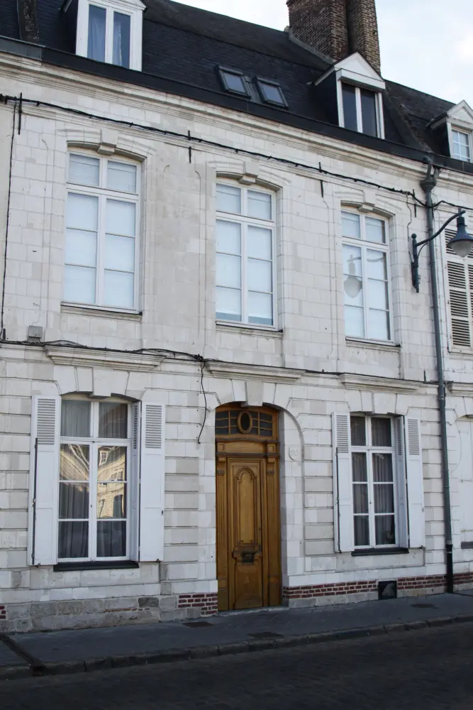 Foto di Casa - Sous licence Creative Commons (https://creativecommons.org/licenses/by-sa/4.0/deed.fr) - Par Troyeseffigy - © Creative Commons (https://creativecommons.org/licenses/by-sa/4.0/deed.fr)