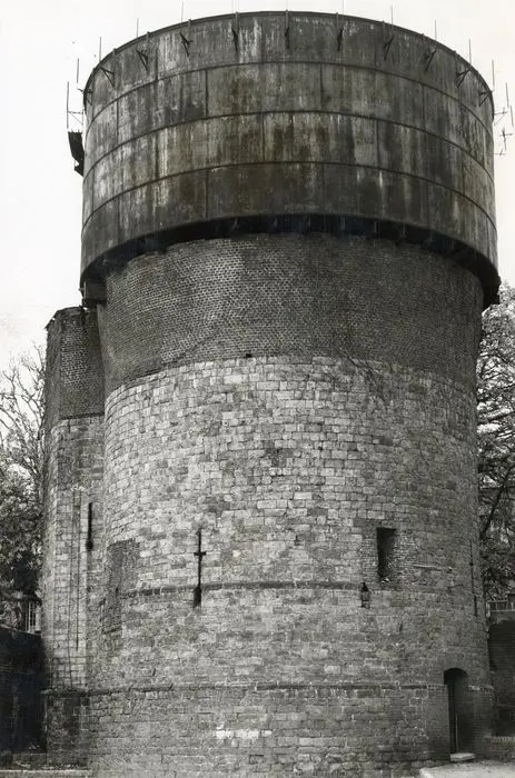 Picture of Former Saint-Ignace tower - POP Plateforme Ouverte du Patrimoine / Base Mérimée - © Ministère de la Culture (France), Médiathèque du patrimoine et de la photographie, tous droits réservés